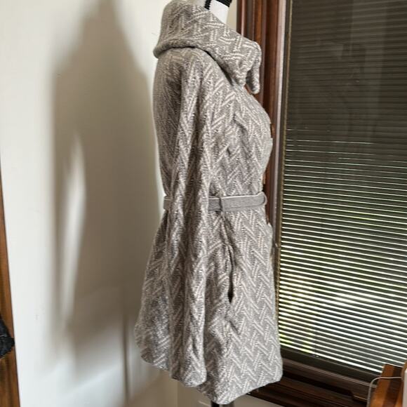 Moth | Gray and White Knit Duster with Belt Size S - Picture 5 of 11